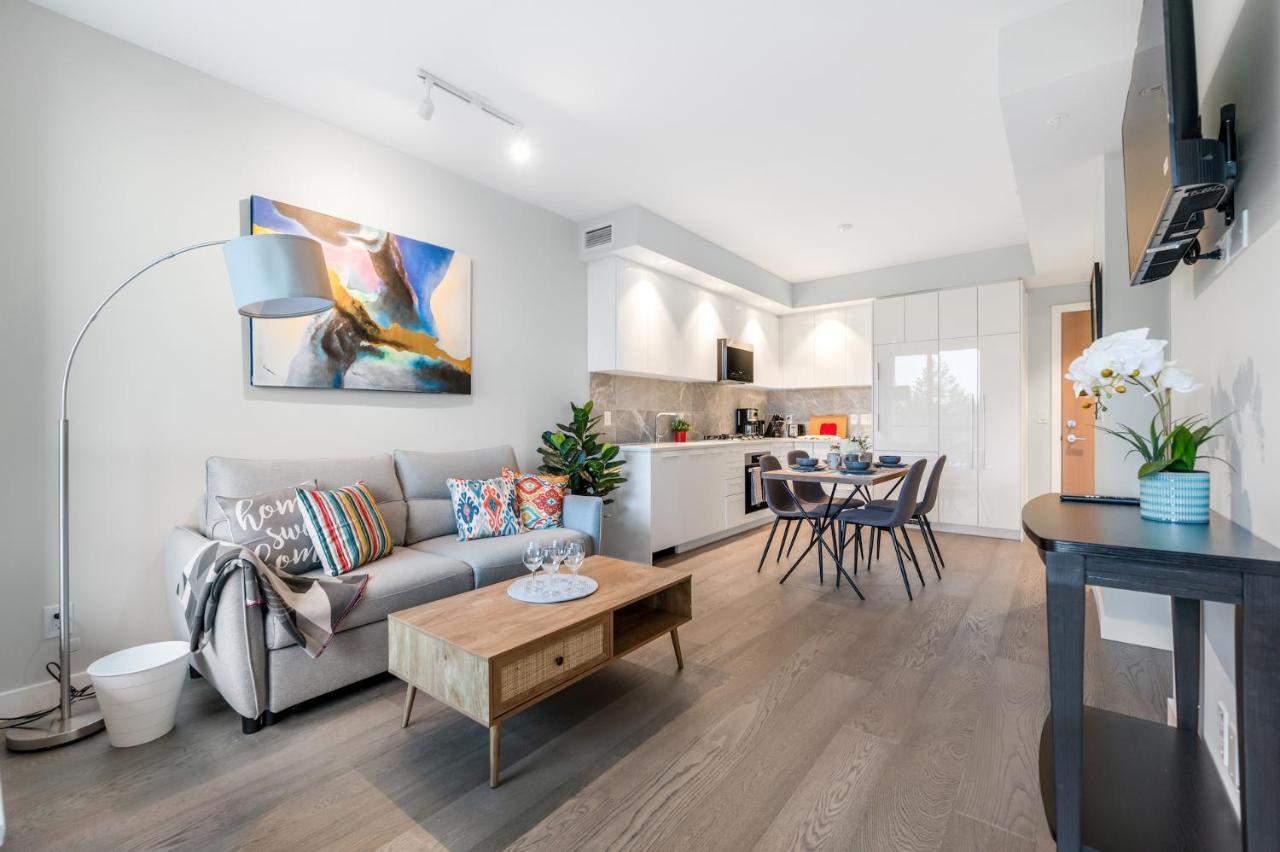 Modern Comfort At Ubc: 1Br Condo Near Campus Vancouver Esterno foto