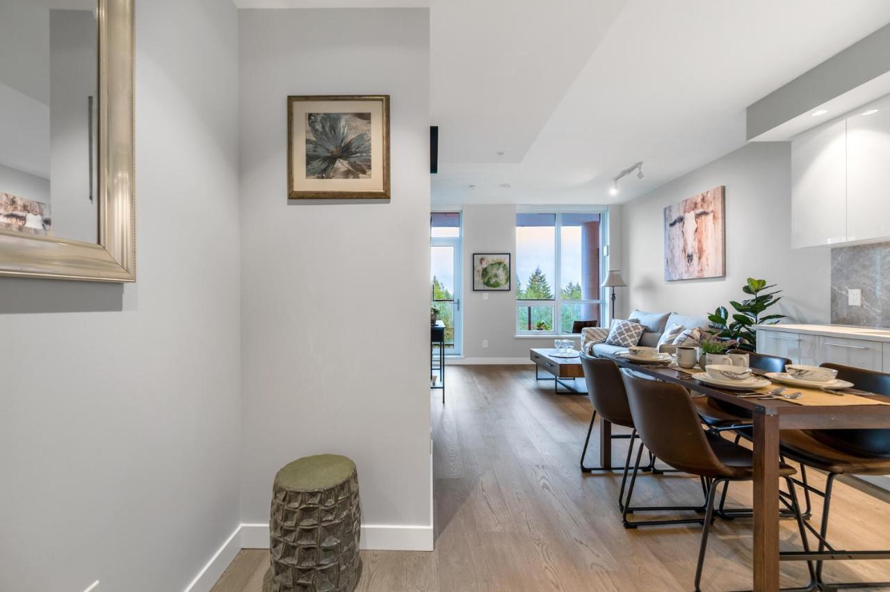 Modern Comfort At Ubc: 1Br Condo Near Campus Vancouver Esterno foto